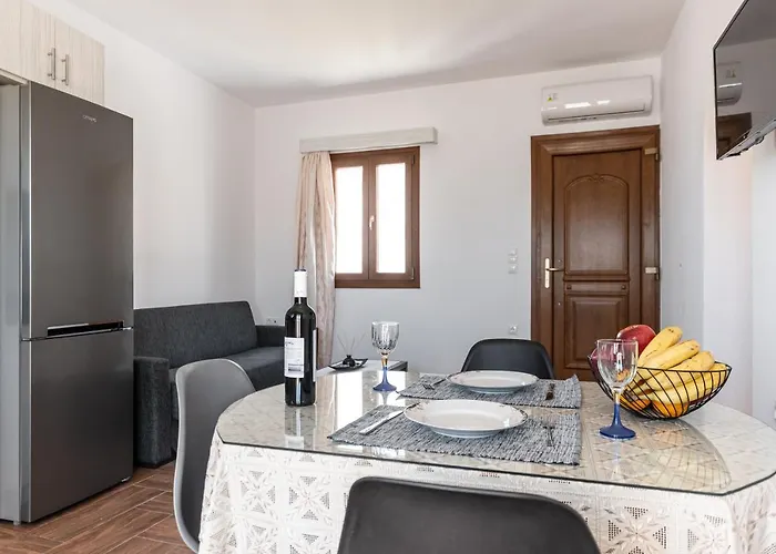 Naxian White House In Glinado