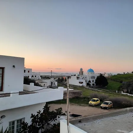 Naxian White House In Glinado Glinado Naxos