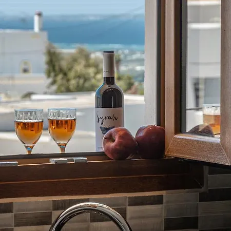 Naxian White House In Glinado דירה