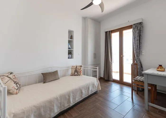 Apartment Naxian White House In Glinado