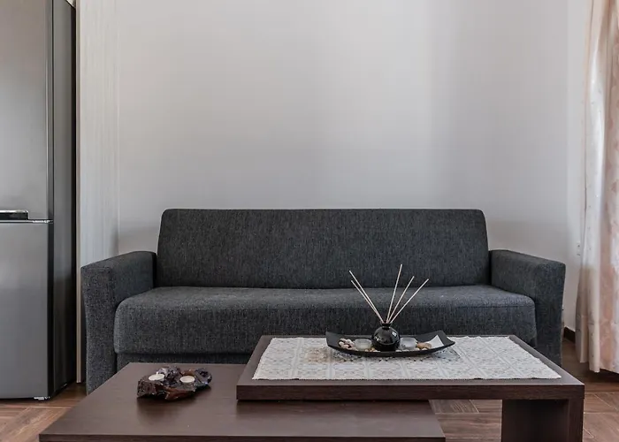 Naxian White House In Glinado